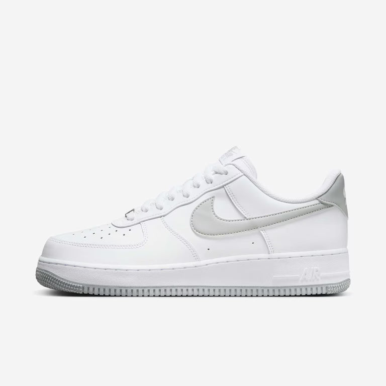 Tênis Nike Air Force 1 '07 Masculino