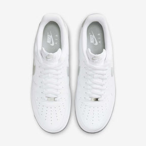 Tênis Nike Air Force 1 '07 Masculino